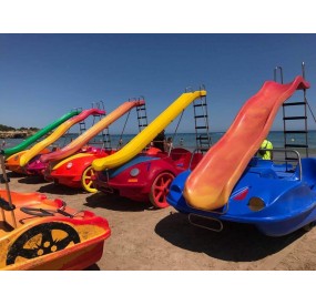 Beateaux à pédales hidroferrari